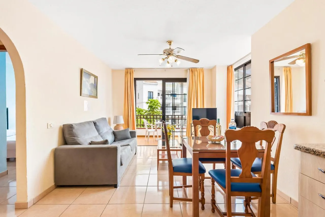 Club Tenerife Apartments Los Cristianos  3*, Los Cristianos (Tenerife)